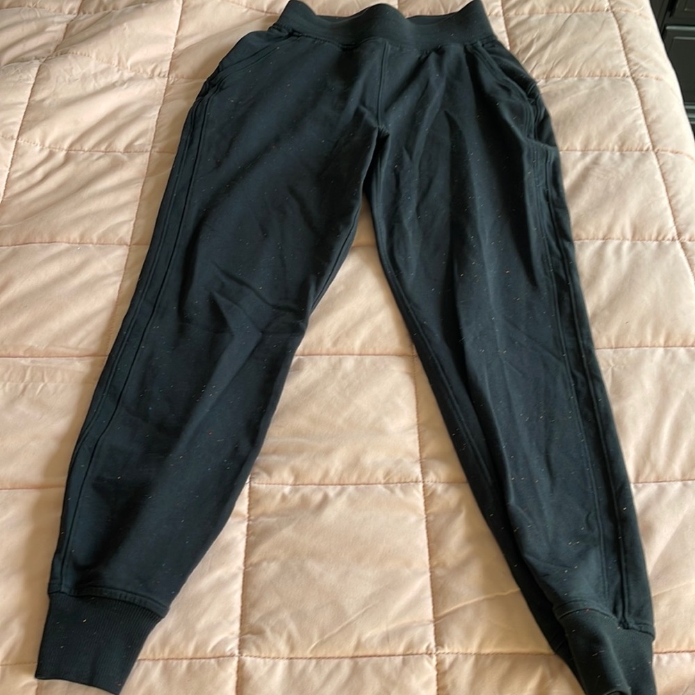 LA Warm Down High Rise jogger: Confetti